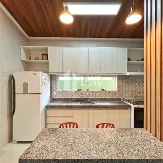 Oportunidade Única no Village Jóia | Casa Térrea com Mini Campo e Estrutura de Clube!