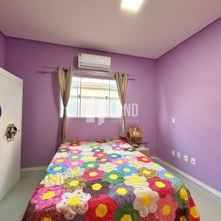 Oportunidade Única no Village Jóia | Casa Térrea com Mini Campo e Estrutura de Clube!