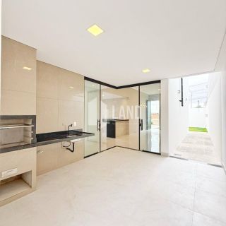 Casa Para Vender com 3 quartos 2 suítes no bairro Joia  em Timon