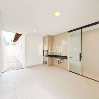 Casa Para Vender com 3 quartos 2 suítes no bairro Joia  em Timon