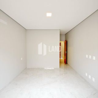 Casa Para Vender com 3 quartos 2 suítes no bairro Joia  em Timon