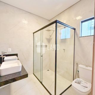 Casa Para Vender com 3 quartos 2 suítes no bairro Joia  em Timon