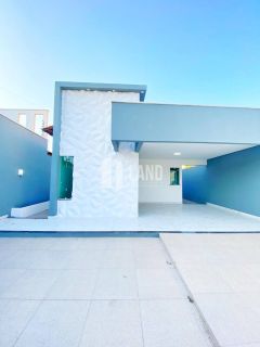 Casa Para Vender com 3 quartos 2 suítes no bairro Centro em Timon