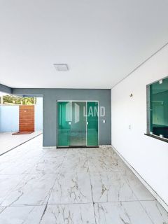 Casa Para Vender com 3 quartos 2 suítes no bairro Centro em Timon