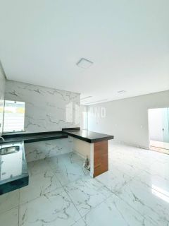 Casa Para Vender com 3 quartos 2 suítes no bairro Centro em Timon