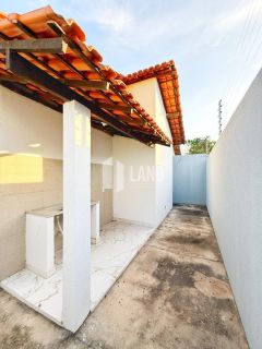 Casa Para Vender com 3 quartos 2 suítes no bairro Centro em Timon