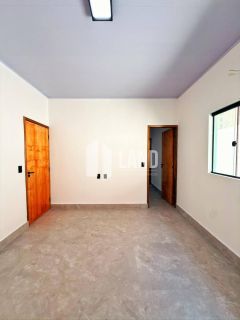 Casa Para Vender com 3 quartos 3 suítes no bairro Uruguai em Teresina