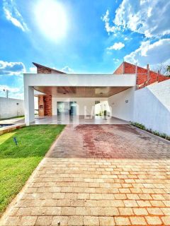 Casa Para Vender com 3 quartos 3 suítes no bairro Uruguai em Teresina