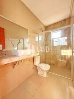 Casa Para Vender com 3 quartos 1 suítes no bairro Uruguai em Teresina