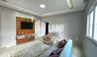 Casa de Condomínio Para Vender com 3 quartos 1 suítes em Timon