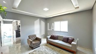 Casa de Condomínio Para Vender com 3 quartos 1 suítes em Timon