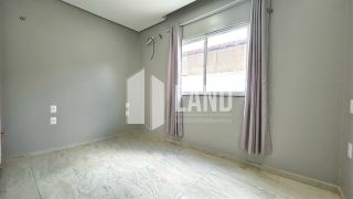 Casa de Condomínio Para Vender com 3 quartos 1 suítes em Timon