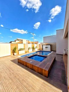 Casa de Condomínio Para Vender com 4 quartos 2 suítes no bairro Joia  em Timon