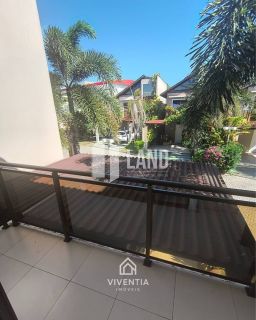 CASA A VENDA NO RESIDENCIAL POTINARA - 180M² - R$ 970.000,00