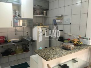 Apartamento com 2 quartos, 1 suítes no bairro Jose de Alencar - R$260.000,00