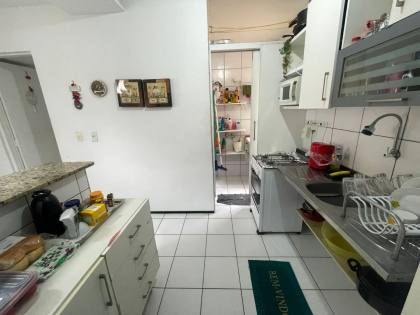 Apartamento com 2 quartos, 1 suítes no bairro Jose de Alencar - R$260.000,00