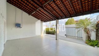 Casa Com 2 Closet À Venda Na Zona Leste