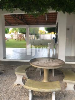 Apartamento com 2 quartos no Mondubim - R$200.000,00