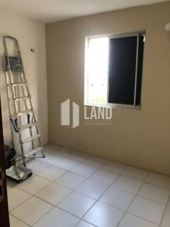Apartamento com 2 quartos no Mondubim - R$200.000,00
