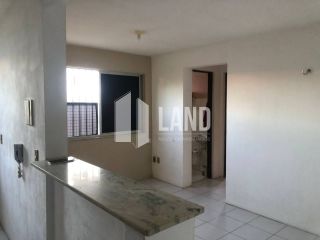 Apartamento com 2 quartos no Mondubim - R$200.000,00