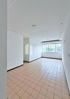 Apartamento à Venda – 4 Quartos  Excelente Localização na Av. Presidente Kennedy