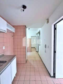 Apartamento à Venda – 4 Quartos  Excelente Localização na Av. Presidente Kennedy