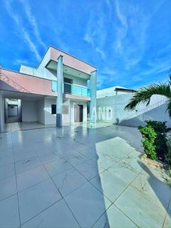 Casa Para Vender com 4 quartos 1 suítes no bairro Ininga em Teresina