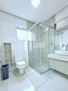 Casa Para Vender com 4 quartos 1 suítes no bairro Ininga em Teresina