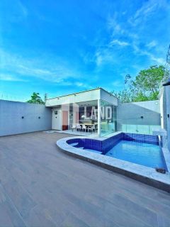 Casa Para Vender com 4 quartos 1 suítes no bairro Ininga em Teresina