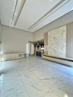 Casa Para Vender com 3 quartos 3 suítes no bairro Parque Piauí em Timon