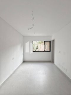 Casa Para Vender com 4 quartos 3 suítes no bairro Uruguai em Teresina