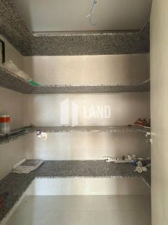 Casa Para Vender com 4 quartos 3 suítes no bairro Uruguai em Teresina