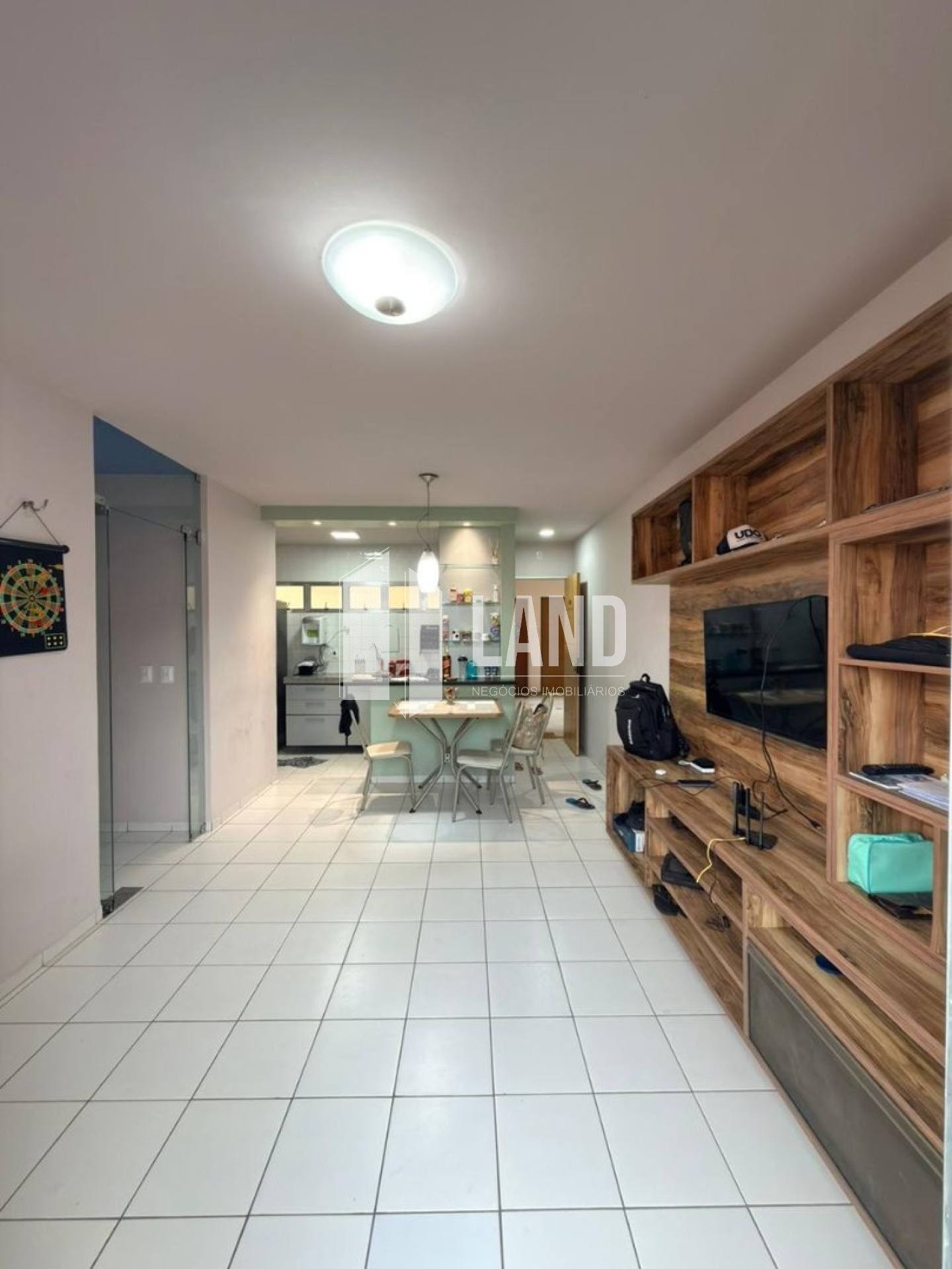 Apartamento Para Vender com 2 quartos 1 suítes no bairro Planalto Ininga em Teresina