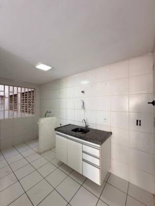 Apartamento Para Vender com 2 quartos no bairro Piçarreira em Teresina