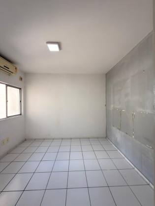 Apartamento Para Vender com 2 quartos no bairro Piçarreira em Teresina