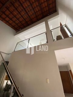 Casa Duplex próxima à UFPI