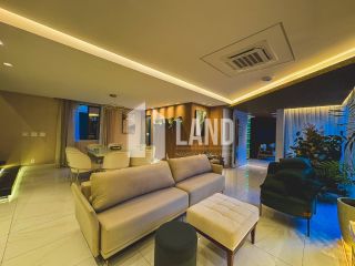 Casa Duplex Altissimo Padrao no Alphaville Eusebio (Porteira Fechada) - 5 suítes, energia solar, automatizada, escritorio, closet, adega, piscina, spa aquecido, deck, churrasqueira, carregador carro eletrico, 3 vagas - 467m² - R$ 5.700.000 - Alpha Eusebio