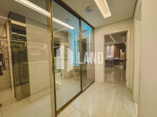 Casa Duplex Altissimo Padrao no Alphaville Eusebio (Porteira Fechada) - 5 suítes, energia solar, automatizada, escritorio, closet, adega, piscina, spa aquecido, deck, churrasqueira, carregador carro eletrico, 3 vagas - 467m² - R$ 5.700.000 - Alpha Eusebio