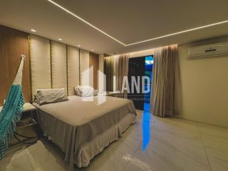 Casa Duplex Altissimo Padrao no Alphaville Eusebio (Porteira Fechada) - 5 suítes, energia solar, automatizada, escritorio, closet, adega, piscina, spa aquecido, deck, churrasqueira, carregador carro eletrico, 3 vagas - 467m² - R$ 5.700.000 - Alpha Eusebio