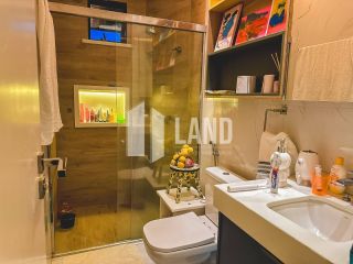 Casa Duplex Altissimo Padrao no Alphaville Eusebio (Porteira Fechada) - 5 suítes, energia solar, automatizada, escritorio, closet, adega, piscina, spa aquecido, deck, churrasqueira, carregador carro eletrico, 3 vagas - 467m² - R$ 5.700.000 - Alpha Eusebio