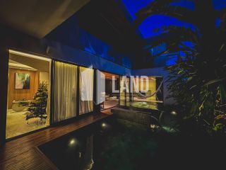 Casa Duplex Altissimo Padrao no Alphaville Eusebio (Porteira Fechada) - 5 suítes, energia solar, automatizada, escritorio, closet, adega, piscina, spa aquecido, deck, churrasqueira, carregador carro eletrico, 3 vagas - 467m² - R$ 5.700.000 - Alpha Eusebio