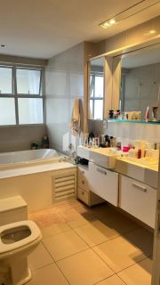 APARTAMENTO A VENDA EM CONDOMÍNIO DE ALTO PADRÃO. - POR R$ 2.100.000,00