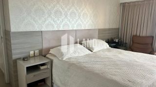 APARTAMENTO A VENDA EM CONDOMÍNIO DE ALTO PADRÃO. - POR R$ 2.100.000,00