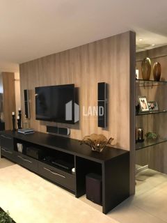 APARTAMENTO A VENDA EM CONDOMÍNIO DE ALTO PADRÃO. - POR R$ 2.100.000,00