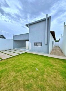 Casa Para Vender com 3 quartos 2 suítes no bairro Parque Piauí em Timon