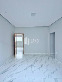 Casa Para Vender com 3 quartos 2 suítes no bairro Parque Piauí em Timon