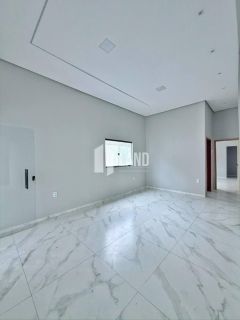 Casa Para Vender com 3 quartos 2 suítes no bairro Parque Piauí em Timon