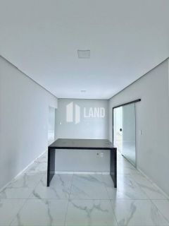 Casa Para Vender com 3 quartos 2 suítes no bairro Parque Piauí em Timon