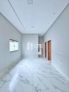 Casa Para Vender com 3 quartos 2 suítes no bairro Parque Piauí em Timon