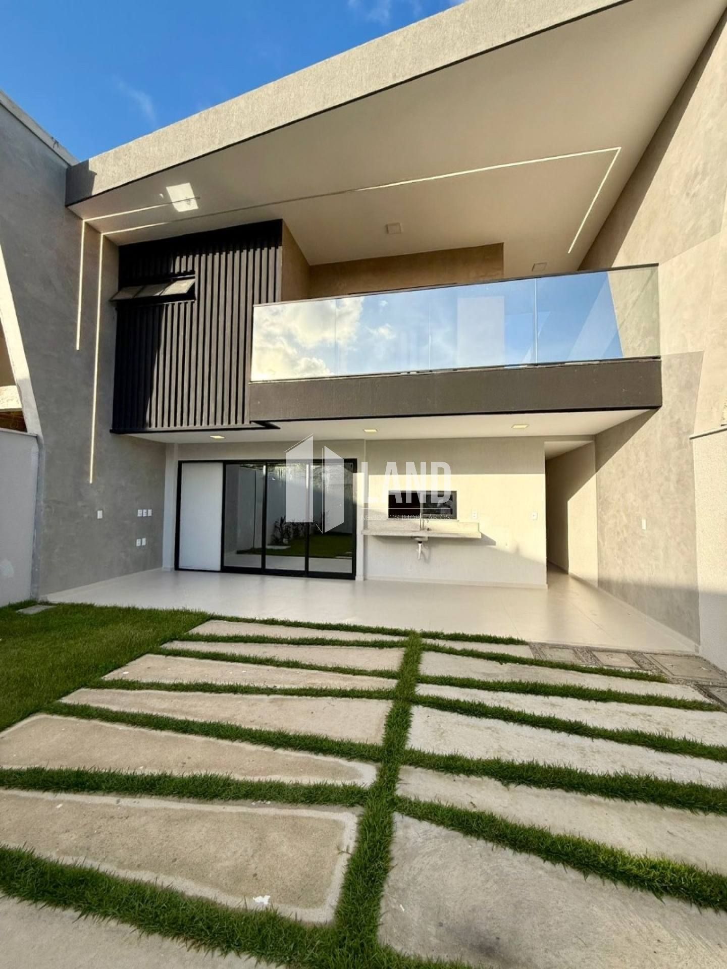 Casa de Condomínio Para Vender com 04 quartos 04 suítes no bairro Timbu em Eusébio